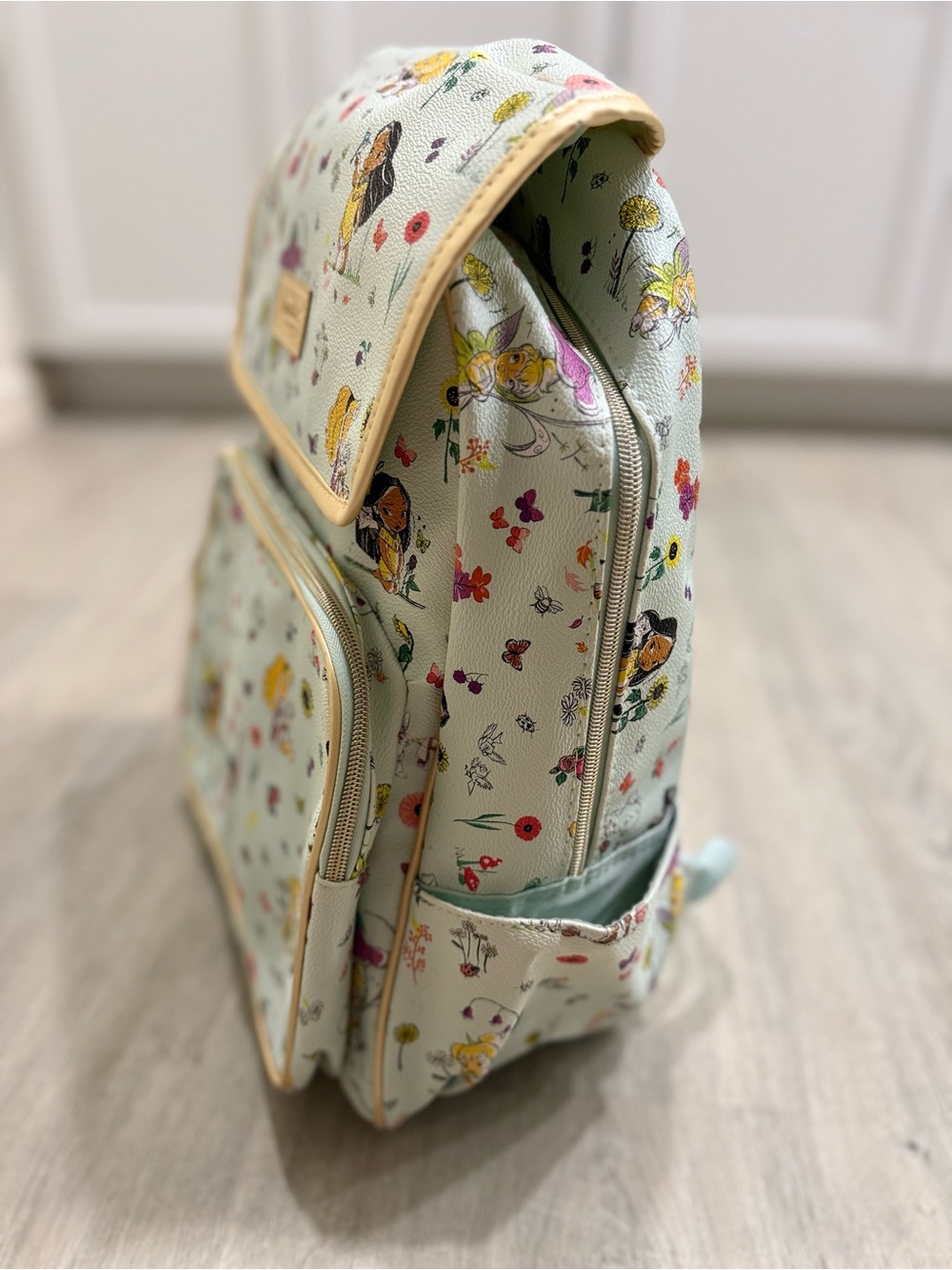 Disney Animator’s Collection Princess Backpack - Picture 3 of 11